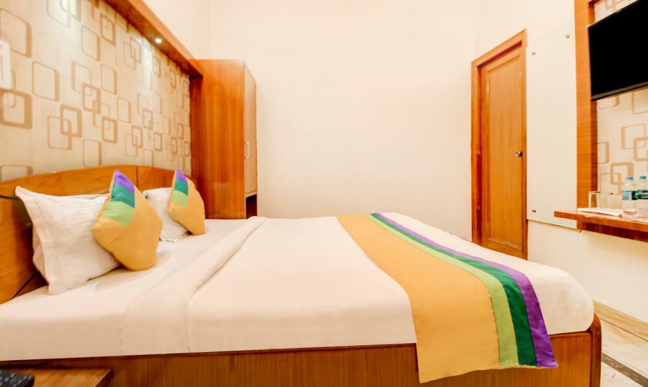 Treebo Trip Sonachi Hotels Amritszár Kültér fotó